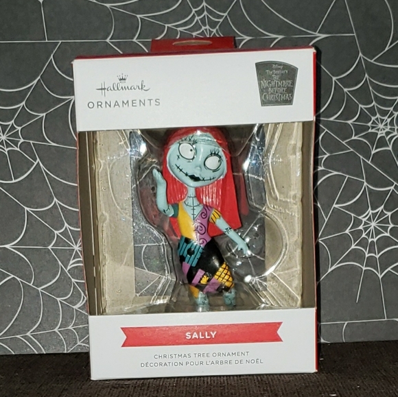 The Nightmare Before Christmas Sally Hallmark Christmas Ornament - Picture 1 of 2